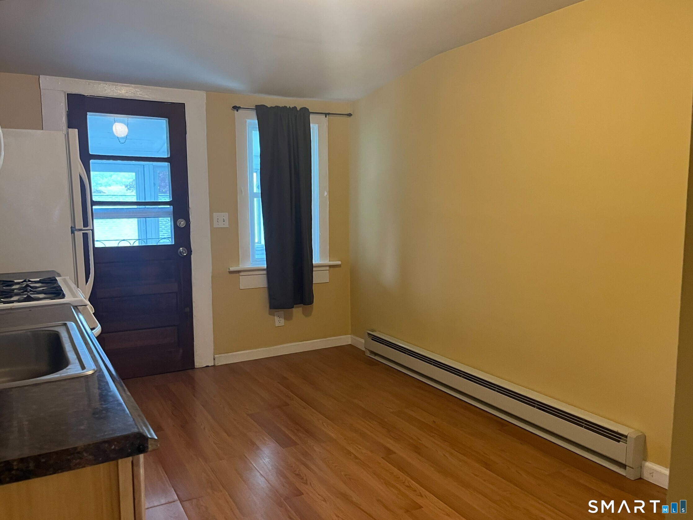 21 Gordon Avenue