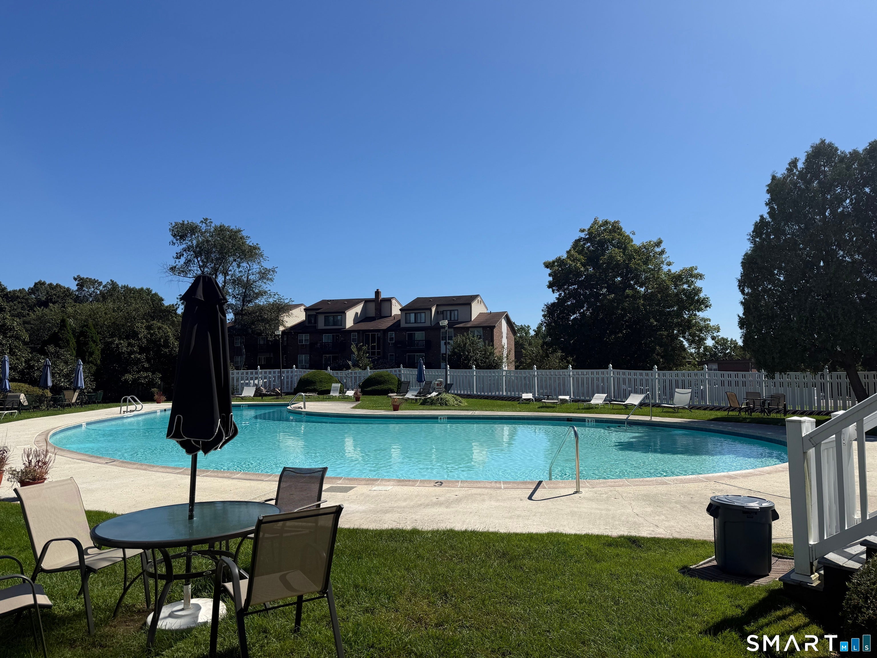 79 Balance Rock Road 3