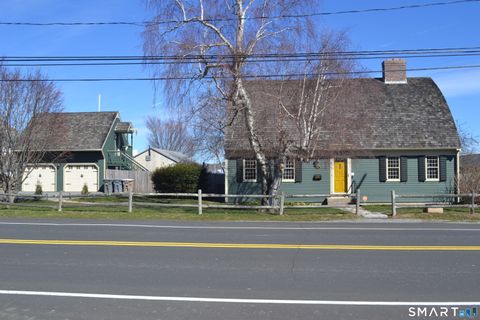 11 Smith Avenue East Lyme CT 06357