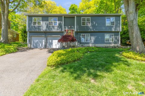 Photo of 15 Lancer Road, Greenwich, CT 06878 (MLS # 24174565)