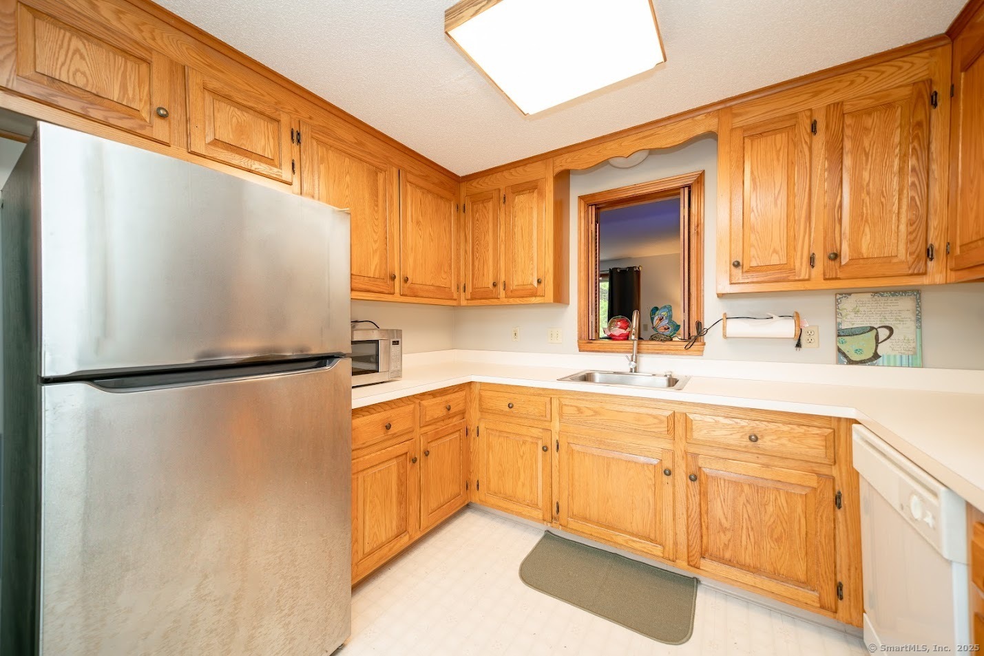 46 Edgewood Street #APT 37, Stafford, Connecticut image 5