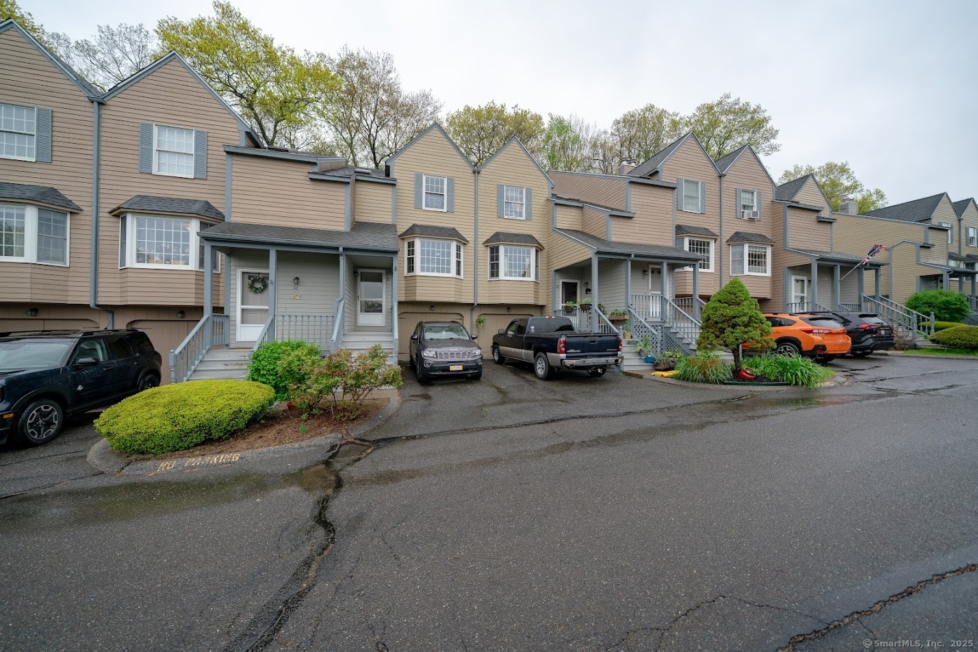 46 Edgewood Street #APT 37, Stafford, Connecticut image 1