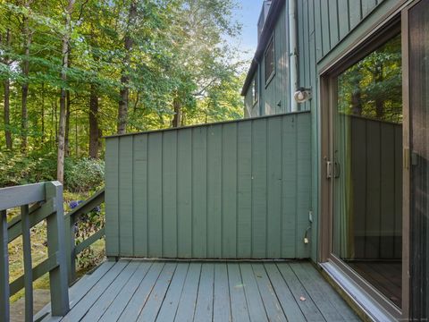 Tiny photo for 123 Old Belden Hill Road #APT 40, Norwalk, CT 06850 (MLS # 24152898)