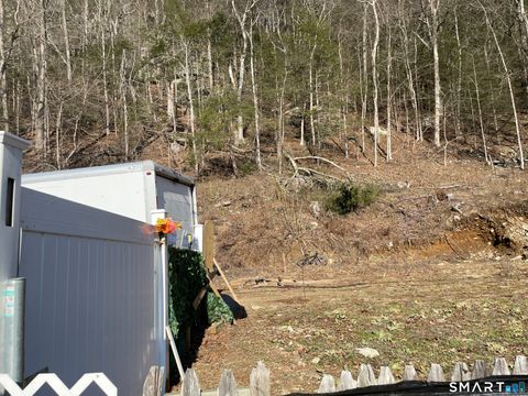 Photo of 218 Roosevelt Drive, Seymour, CT 06483 (MLS # 24162896)