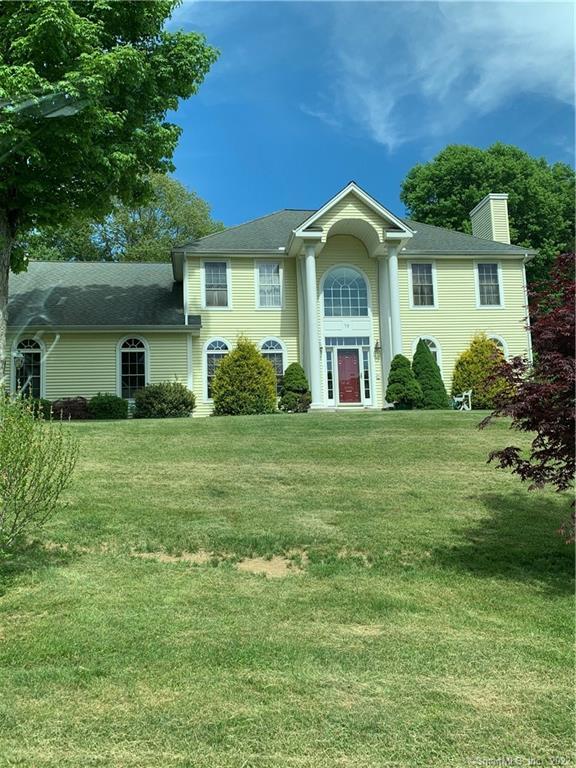 Miller Farms Road, Willington, Connecticut - 5 Bedrooms  
3 Bathrooms  
8 Rooms - 