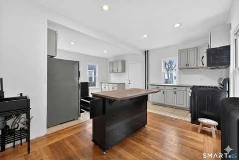 Tiny photo for 201 Ivy Street, New Haven, CT 06511 (MLS # 24148110)