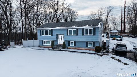 Tiny photo for 6 Chaucer Drive, Shelton, CT 06484 (MLS # 24148031)