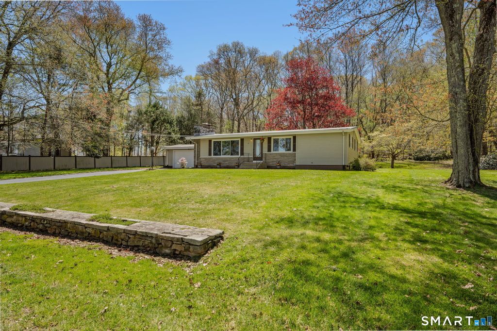 Photo of 72 Pollys Lane, Montville, CT 06382 (MLS # 24171204)