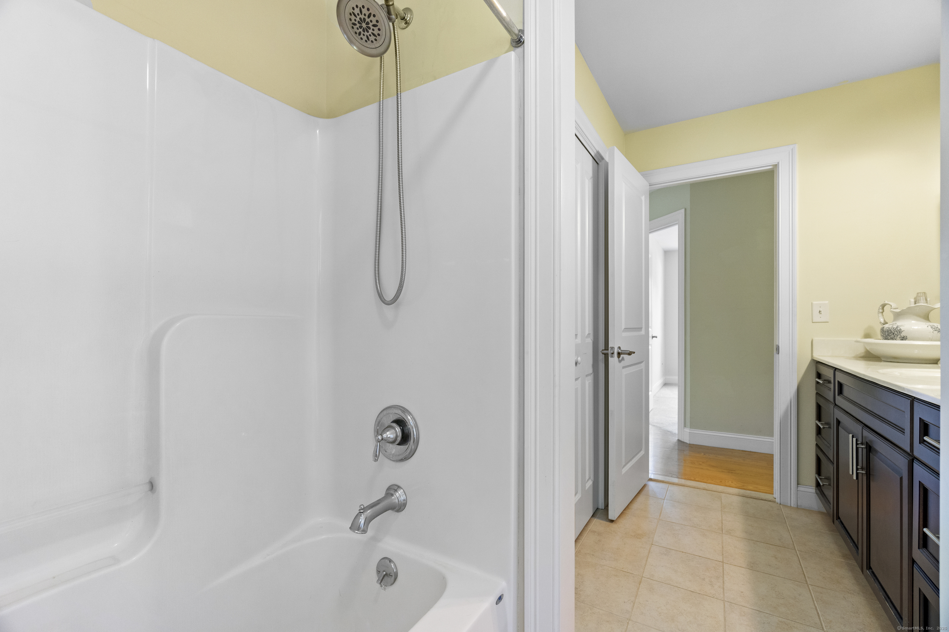 257 Ichabod Road