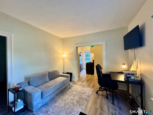 115 N TURNPIKE RD APT 2, WALLINGFORD, CT 06492 - Image 99c8f22997a2f234d2ebe2db8ca3f8bf/4087109096