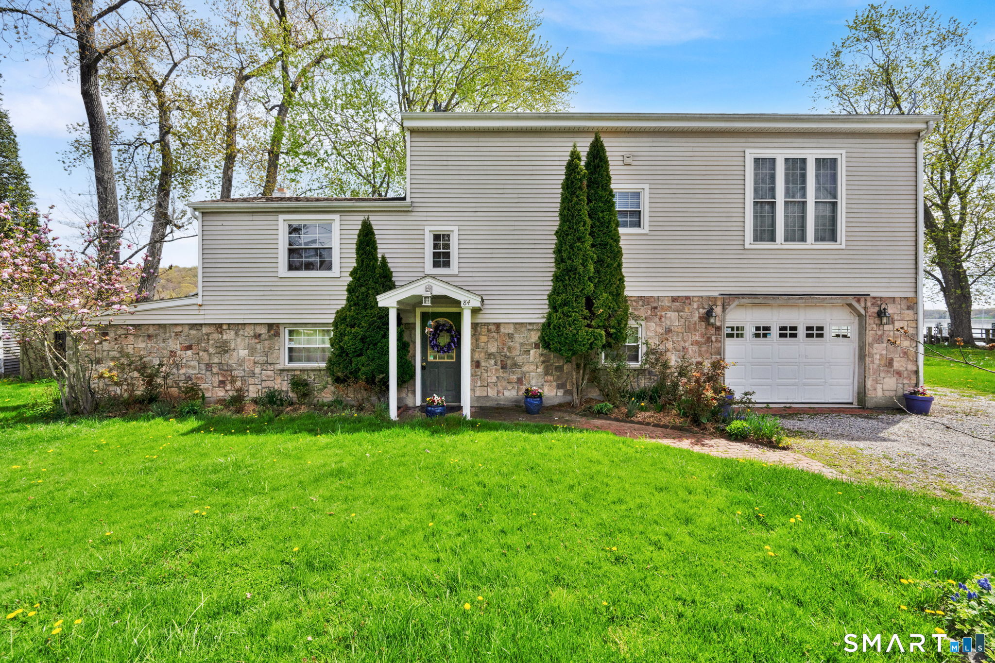 84 Little Meadow Road