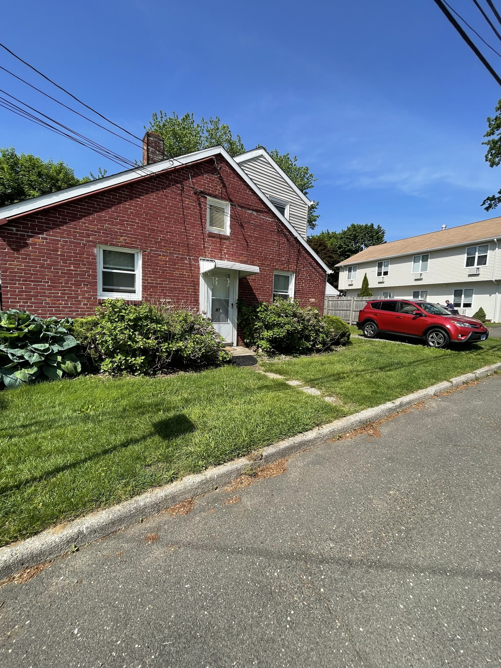 9799 Alexander Drive 97, Bridgeport, Connecticut - 1 Bedrooms  
1 Bathrooms  
3 Rooms - 