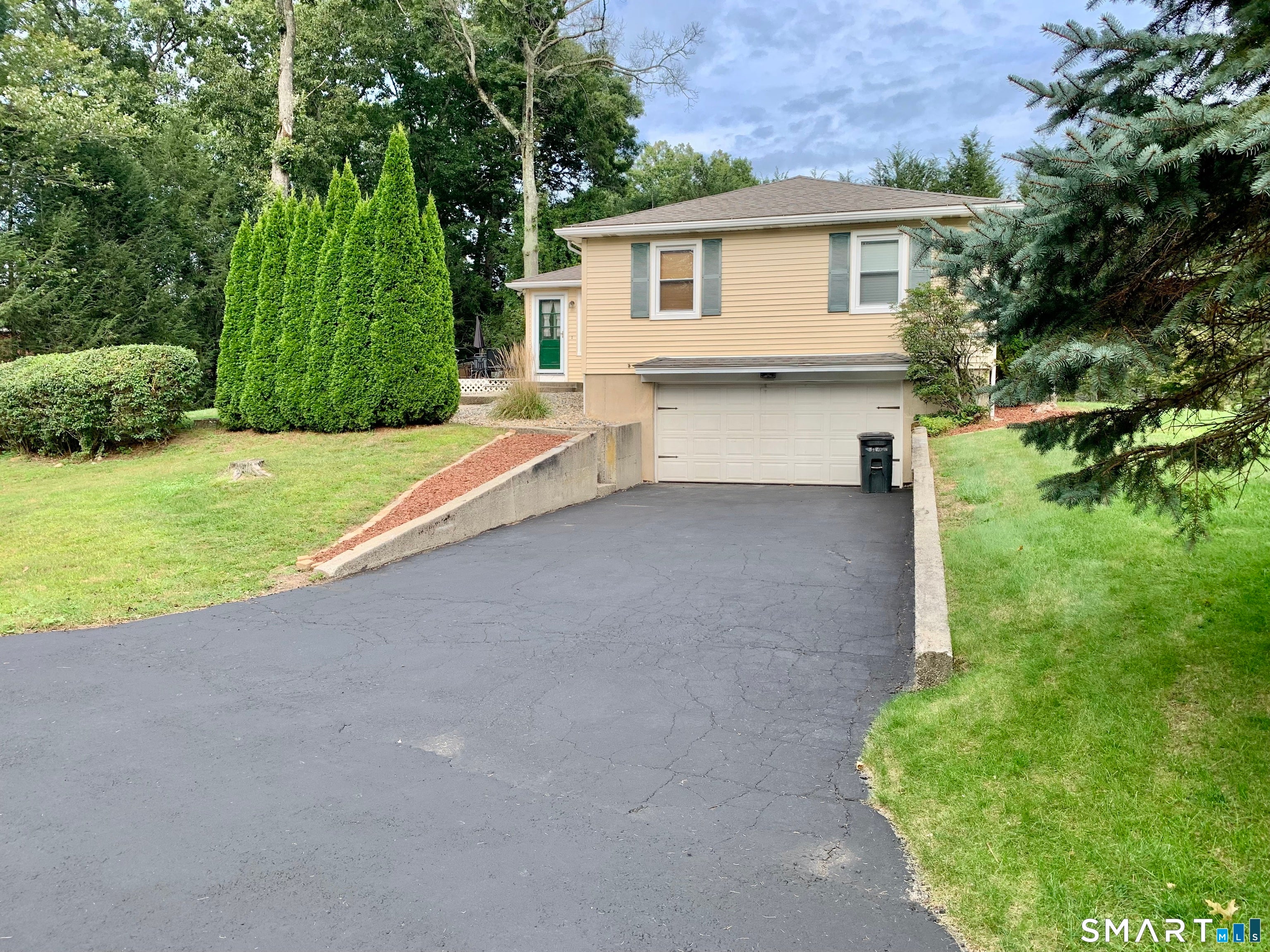 50 Lynwood Drive