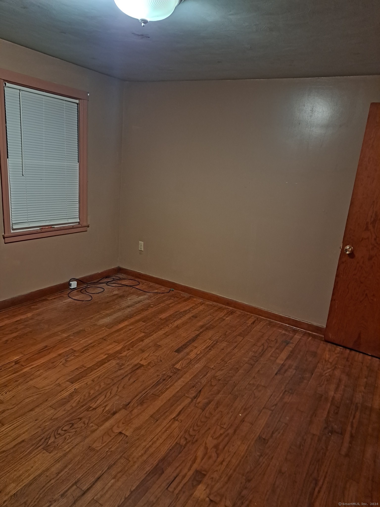 407 Laurel Hill Avenue, Norwich, Connecticut image 8