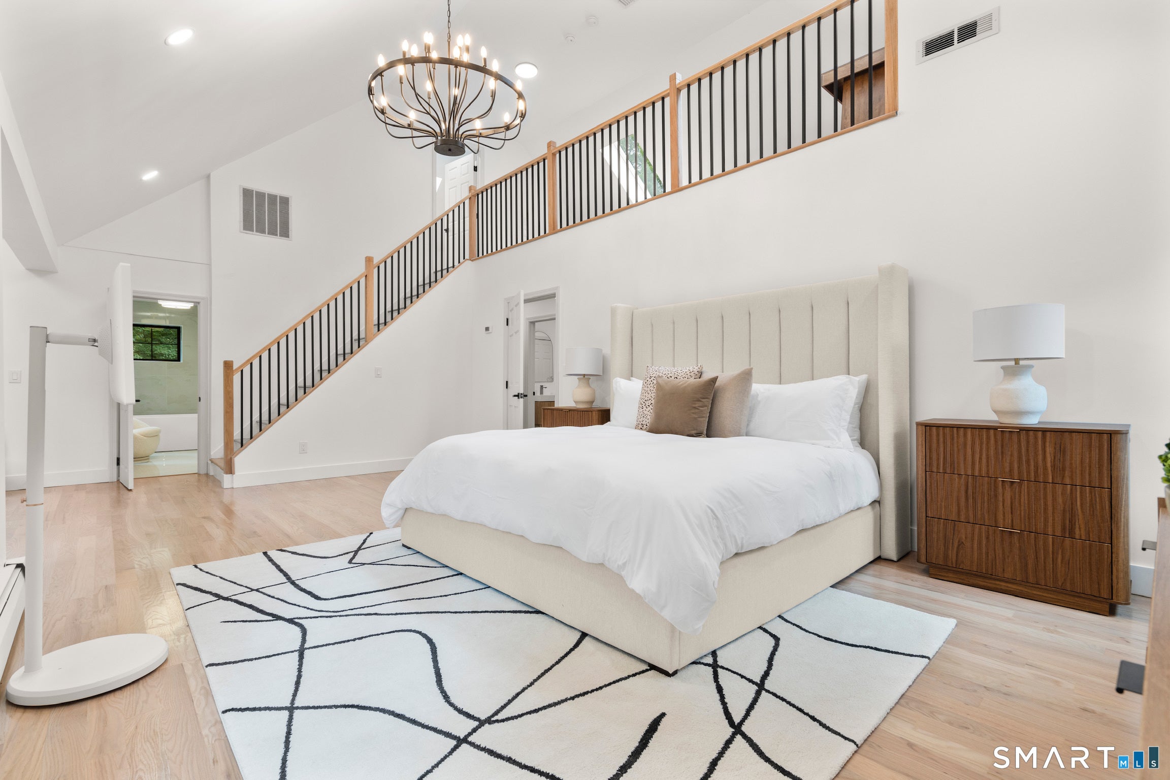 60 Mountain Road