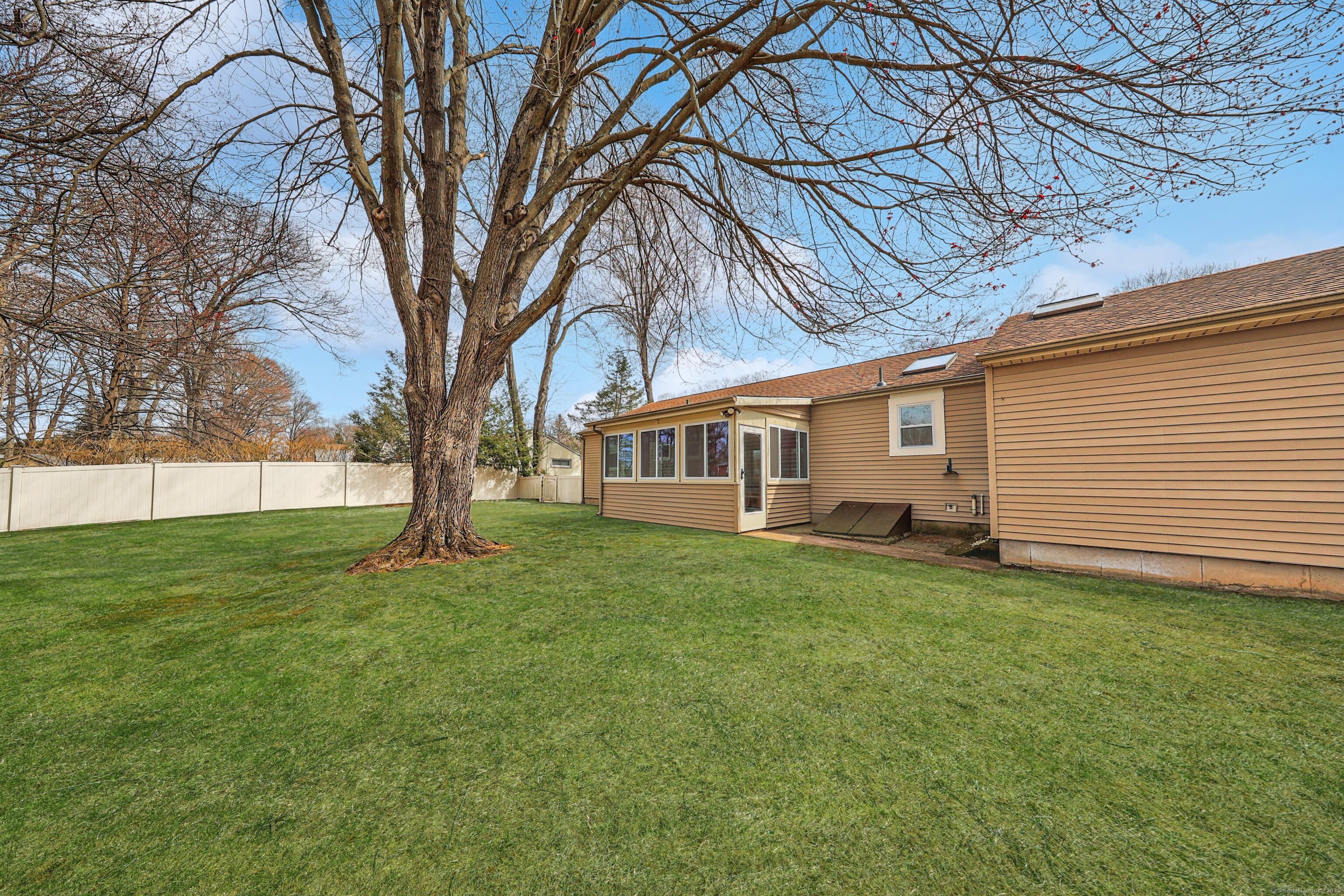 69 Old Farm Road, Bristol, Connecticut image 32