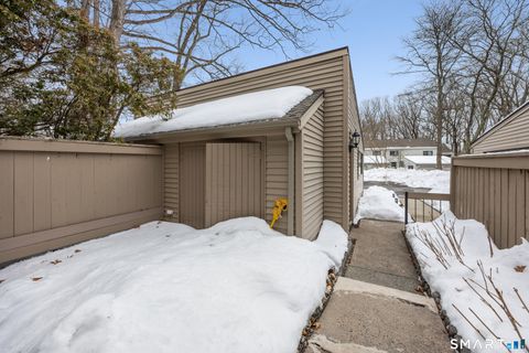 Tiny photo for 32 Farmington Chase Crescent #32, Farmington, CT 06032 (MLS # 24155238)