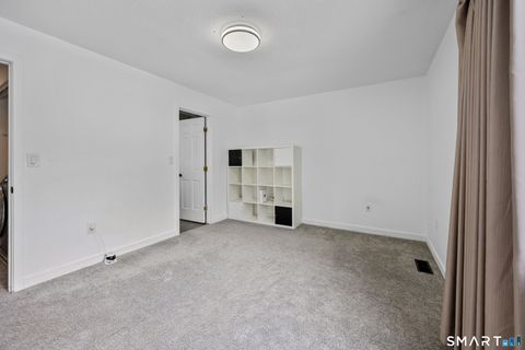 Tiny photo for 32 Farmington Chase Crescent #32, Farmington, CT 06032 (MLS # 24155238)