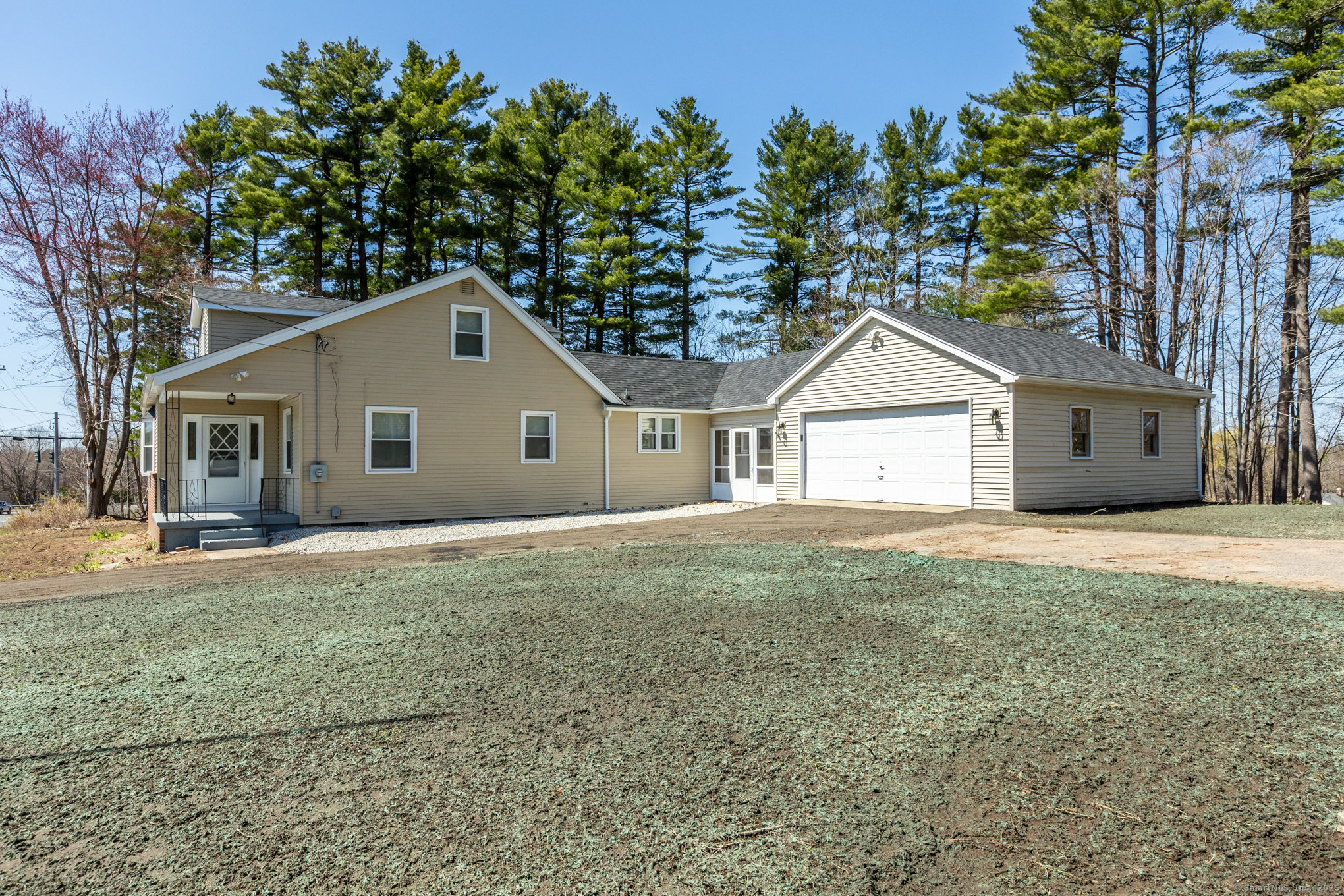 419 Main Street, Somers, Connecticut image 2