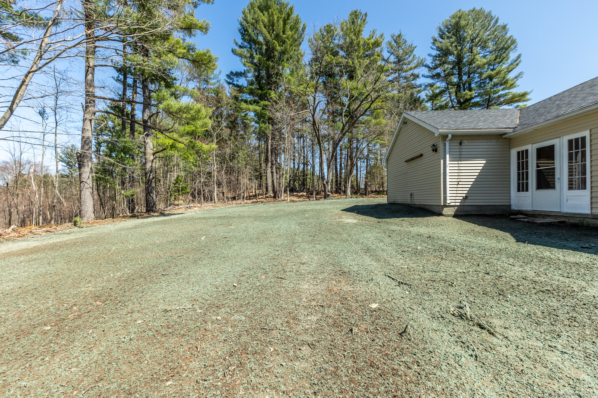 419 Main Street, Somers, Connecticut image 6