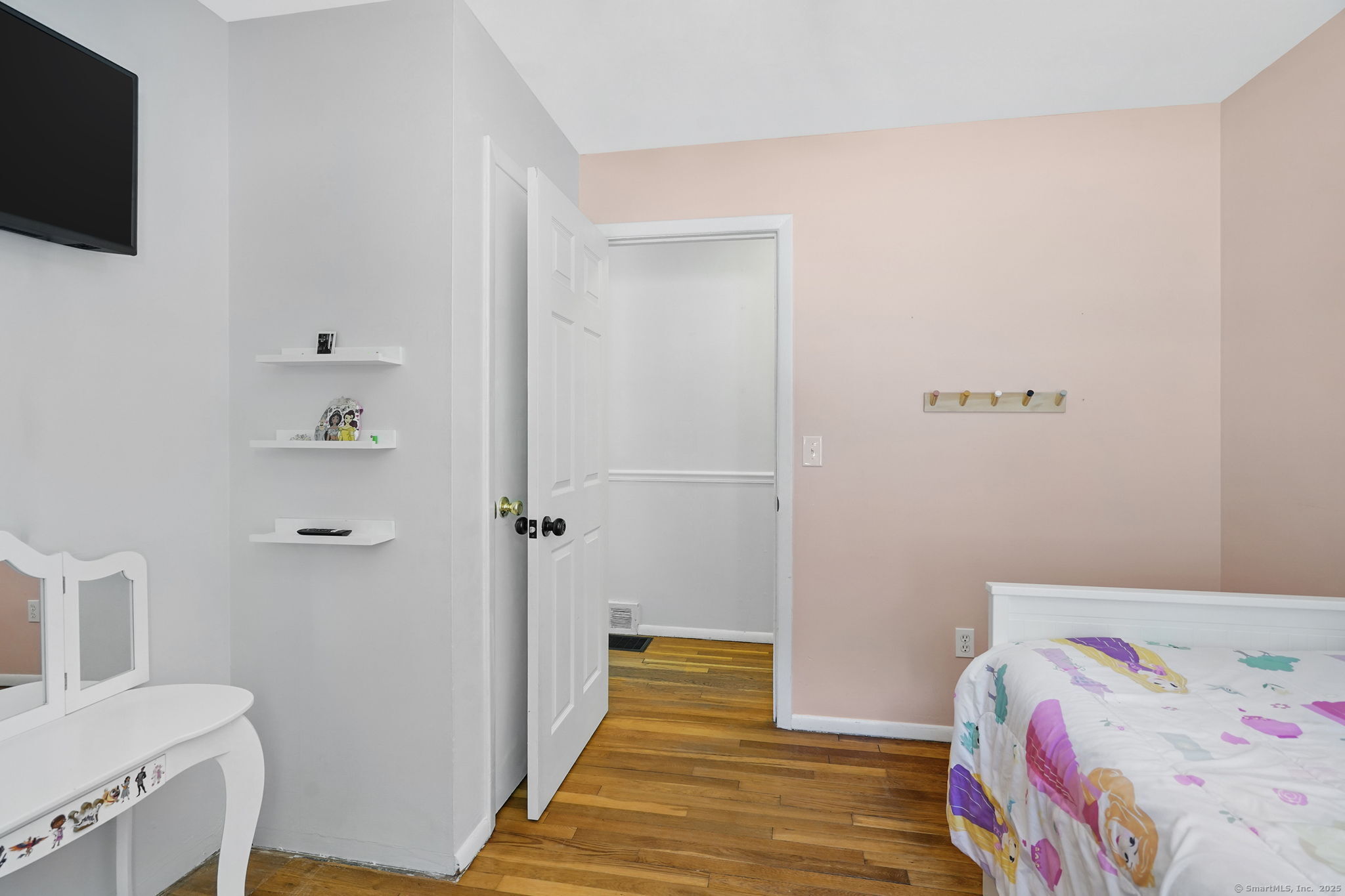 9 Waterhorse Brook Drive, Bethel, Connecticut image 16
