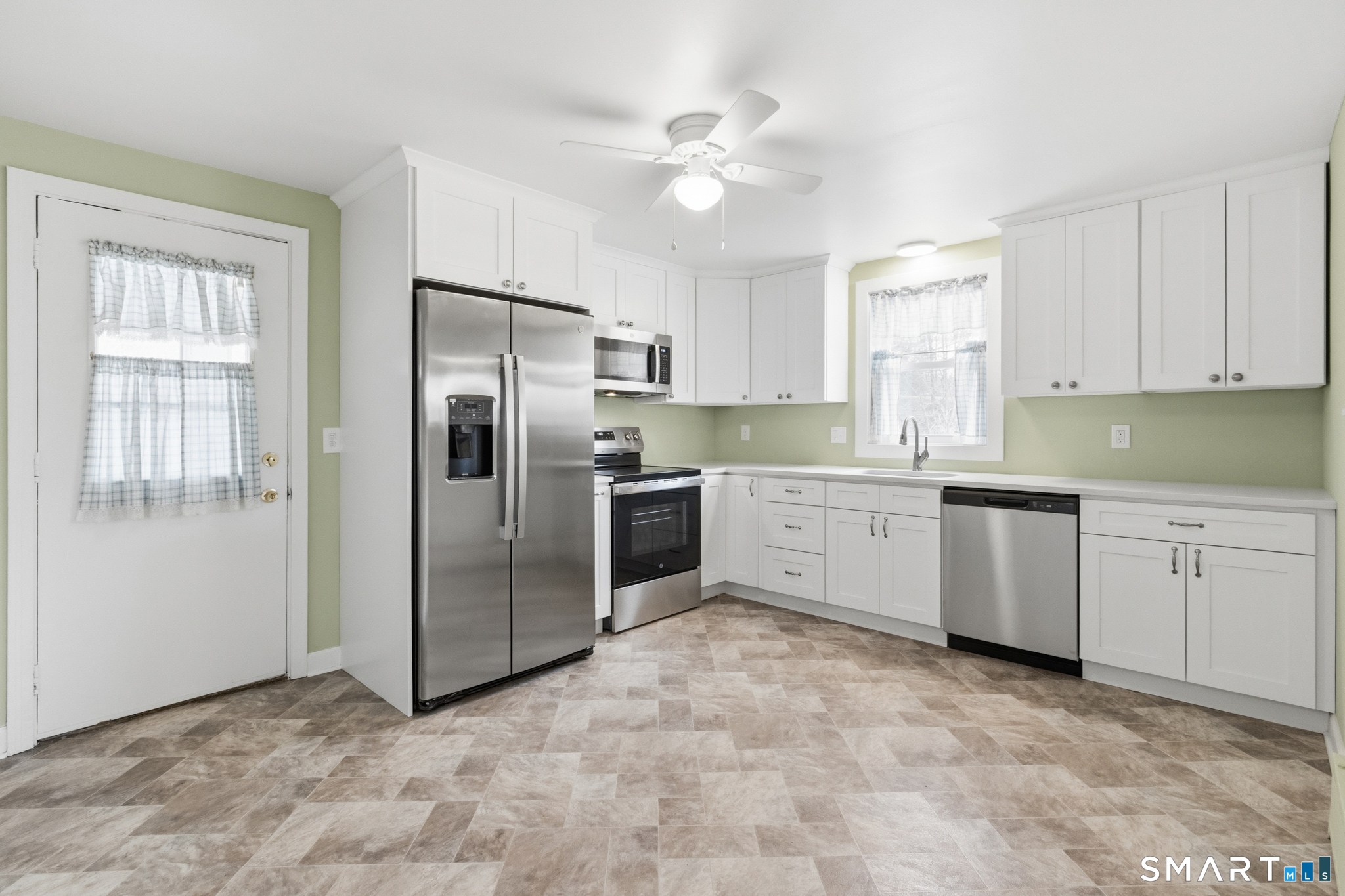 217 East Waterbury Road
