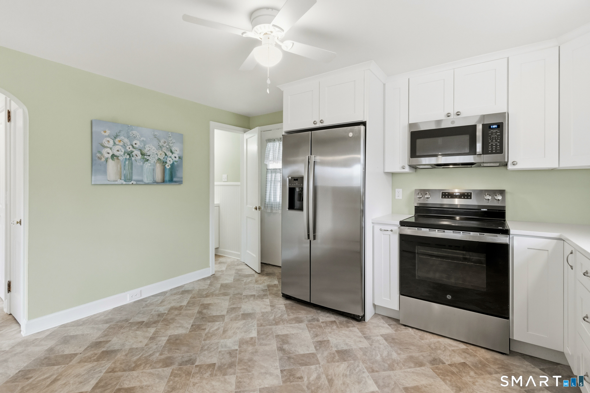 217 East Waterbury Road