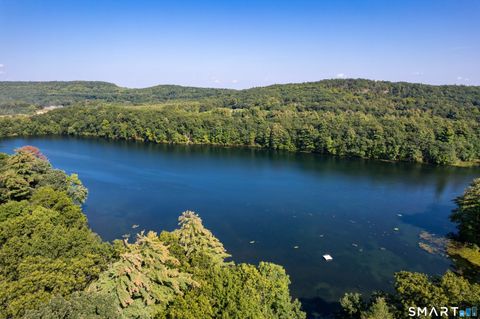 20 West Lakeview Drive Granby CT 06035