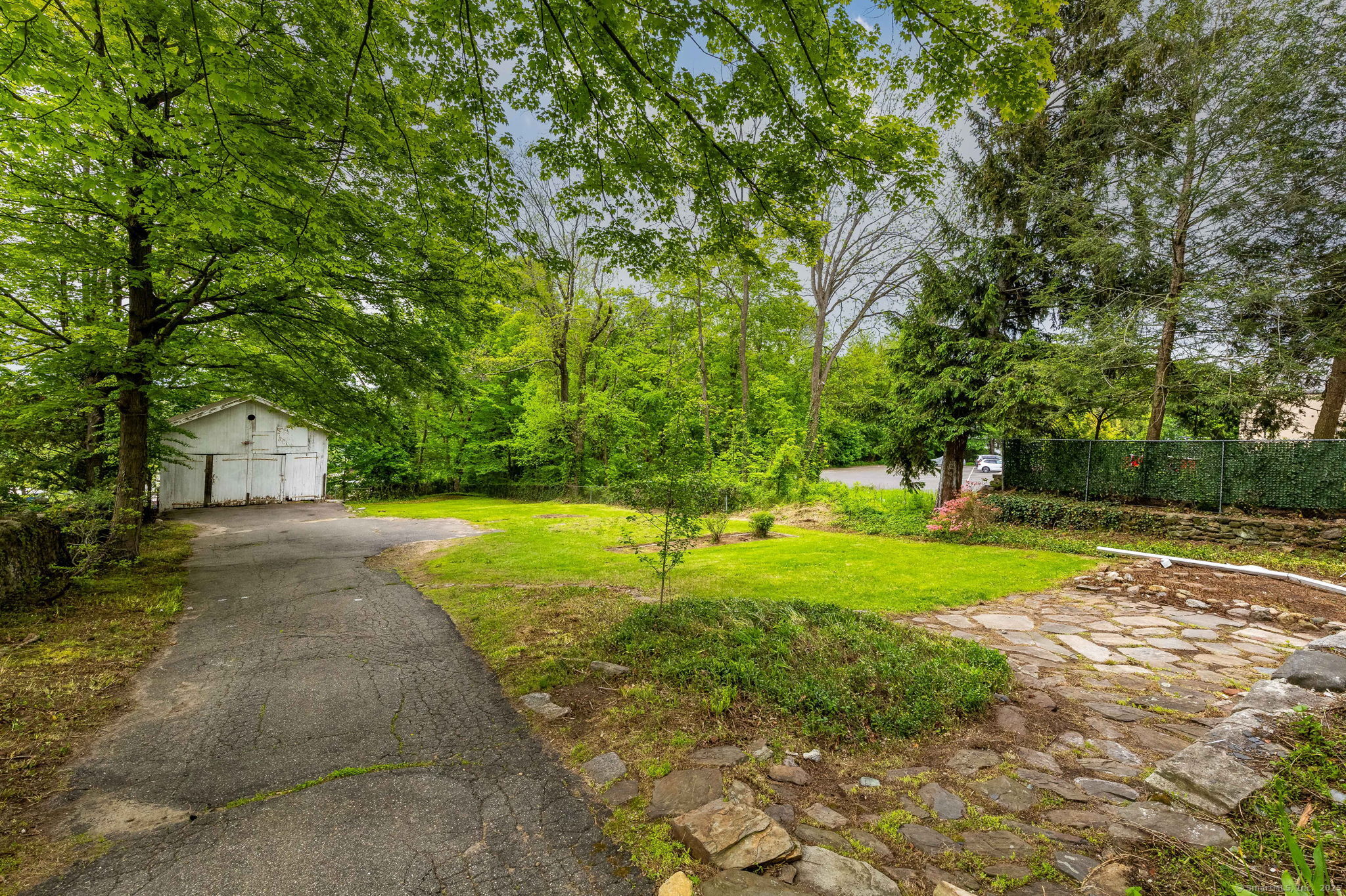 79 Deforest Street