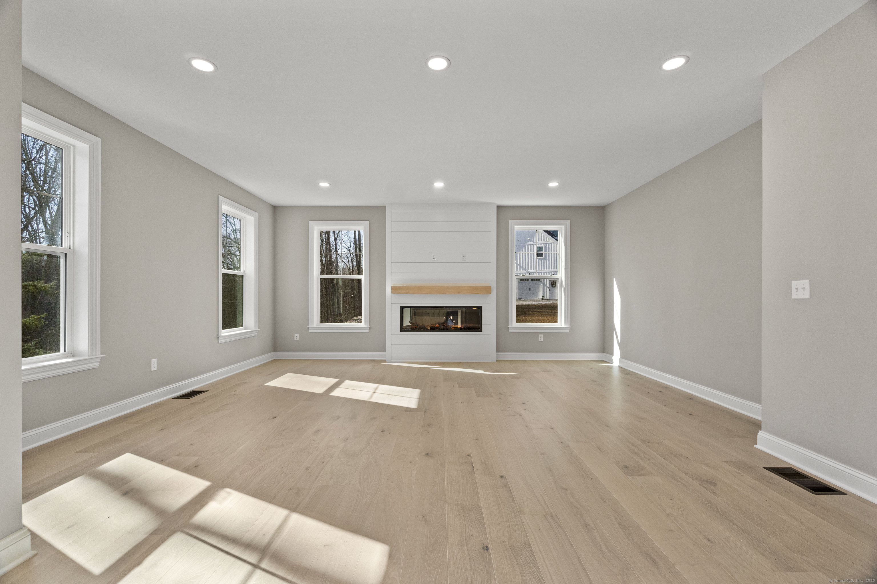 200 Horizon Hill, Southbury, Connecticut image 17