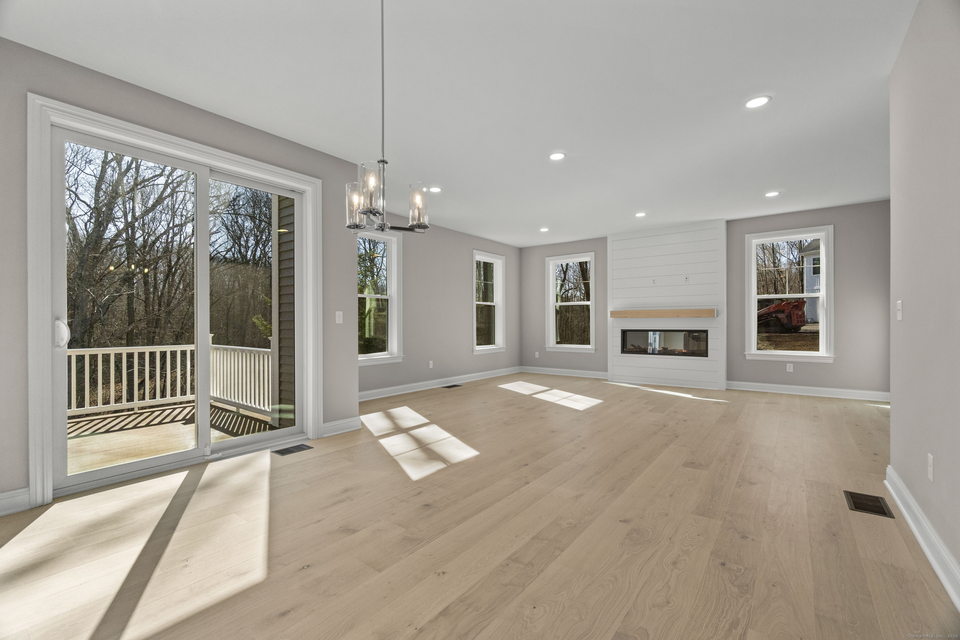 200 Horizon Hill, Southbury, Connecticut image 16