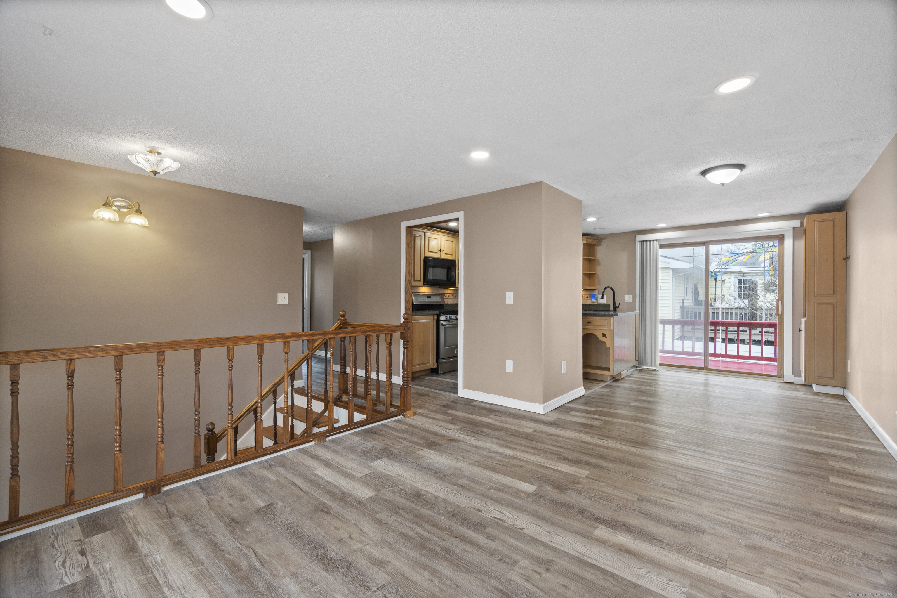 59 Swampscott Street, West Haven, Connecticut image 5