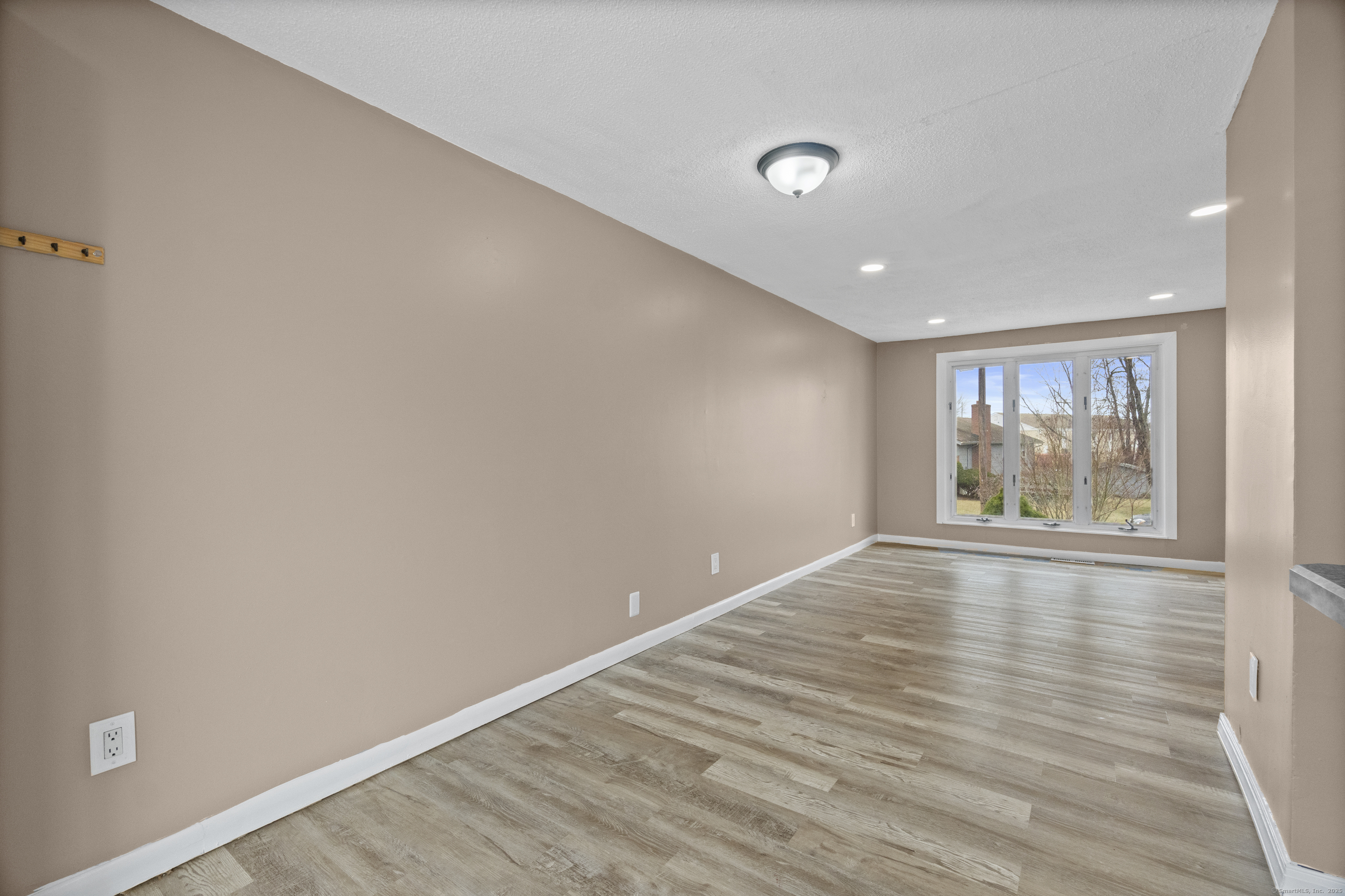 59 Swampscott Street, West Haven, Connecticut image 6