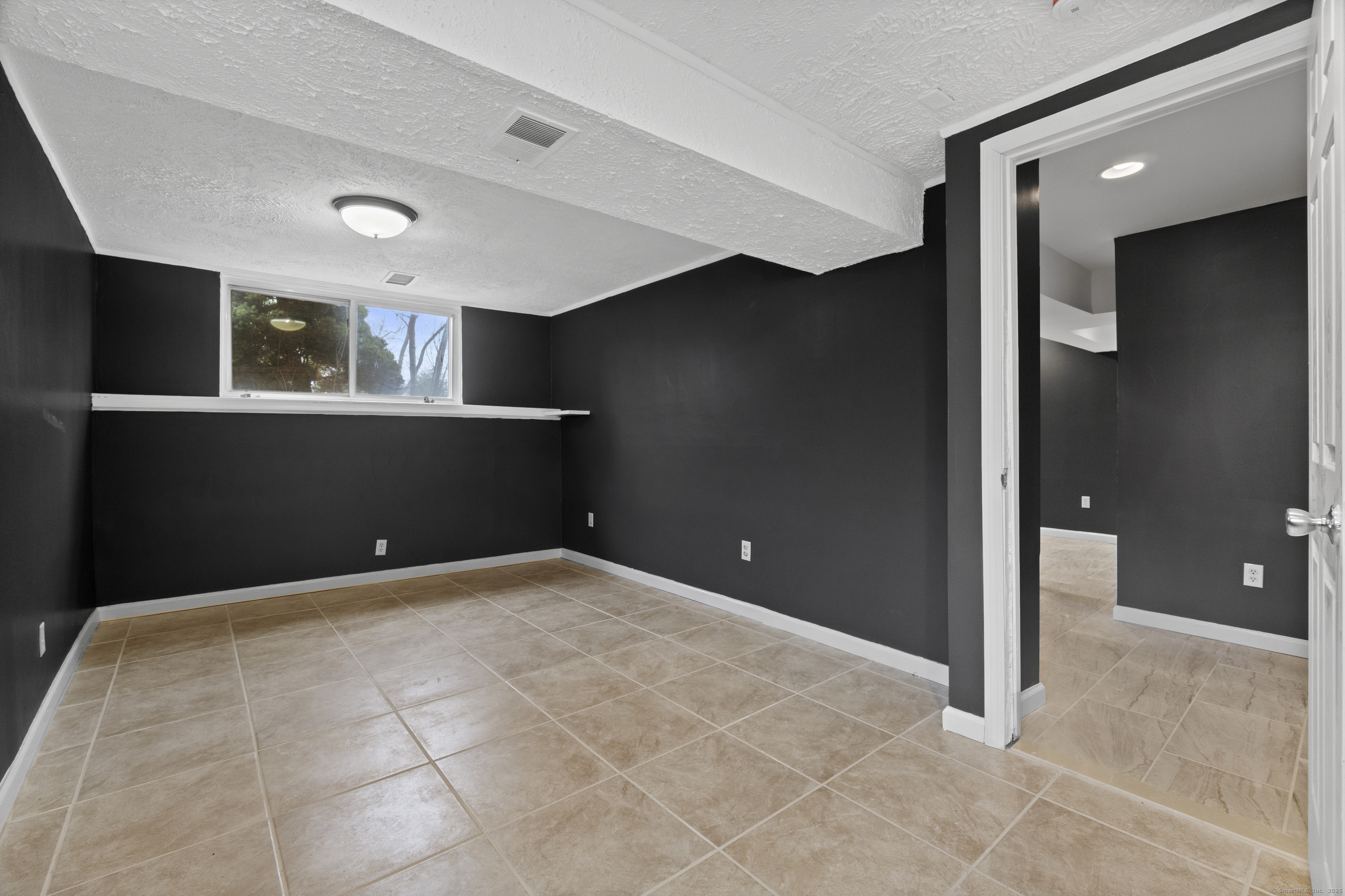 59 Swampscott Street, West Haven, Connecticut image 24