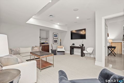 Tiny photo for 24 Orchard Place #B, Greenwich, CT 06830 (MLS # 24176245)