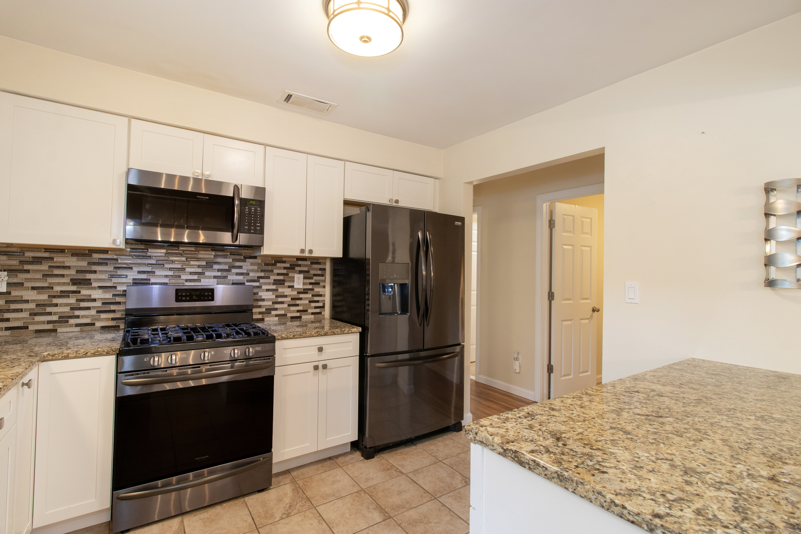 55 Thompson Street APT 6E