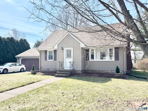 Photo of 10 Richard Road, Vernon, CT 06066 (MLS # 24161161)