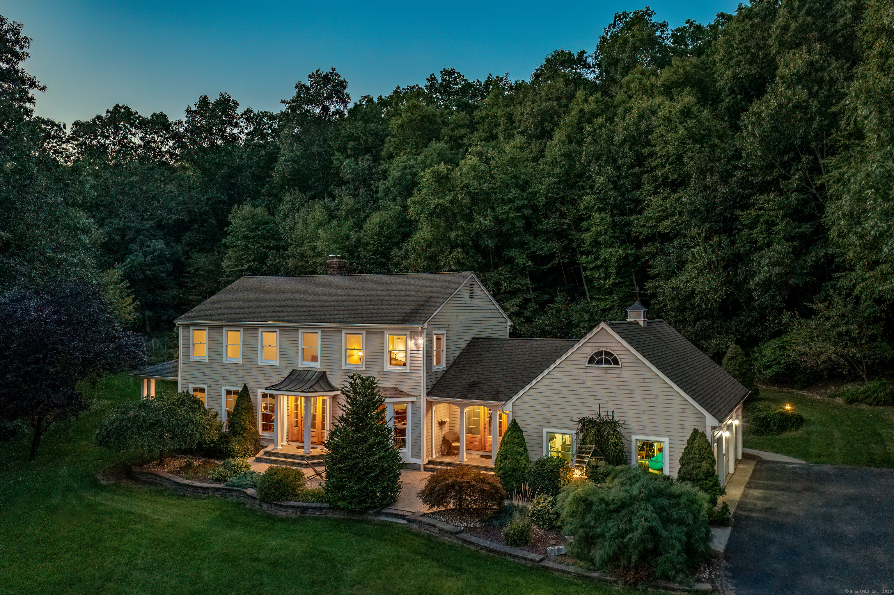 Property for Sale at Tolland Stage Road, Tolland, Connecticut - Bedrooms: 4 
Bathrooms: 3 
Rooms: 9  - $798,000