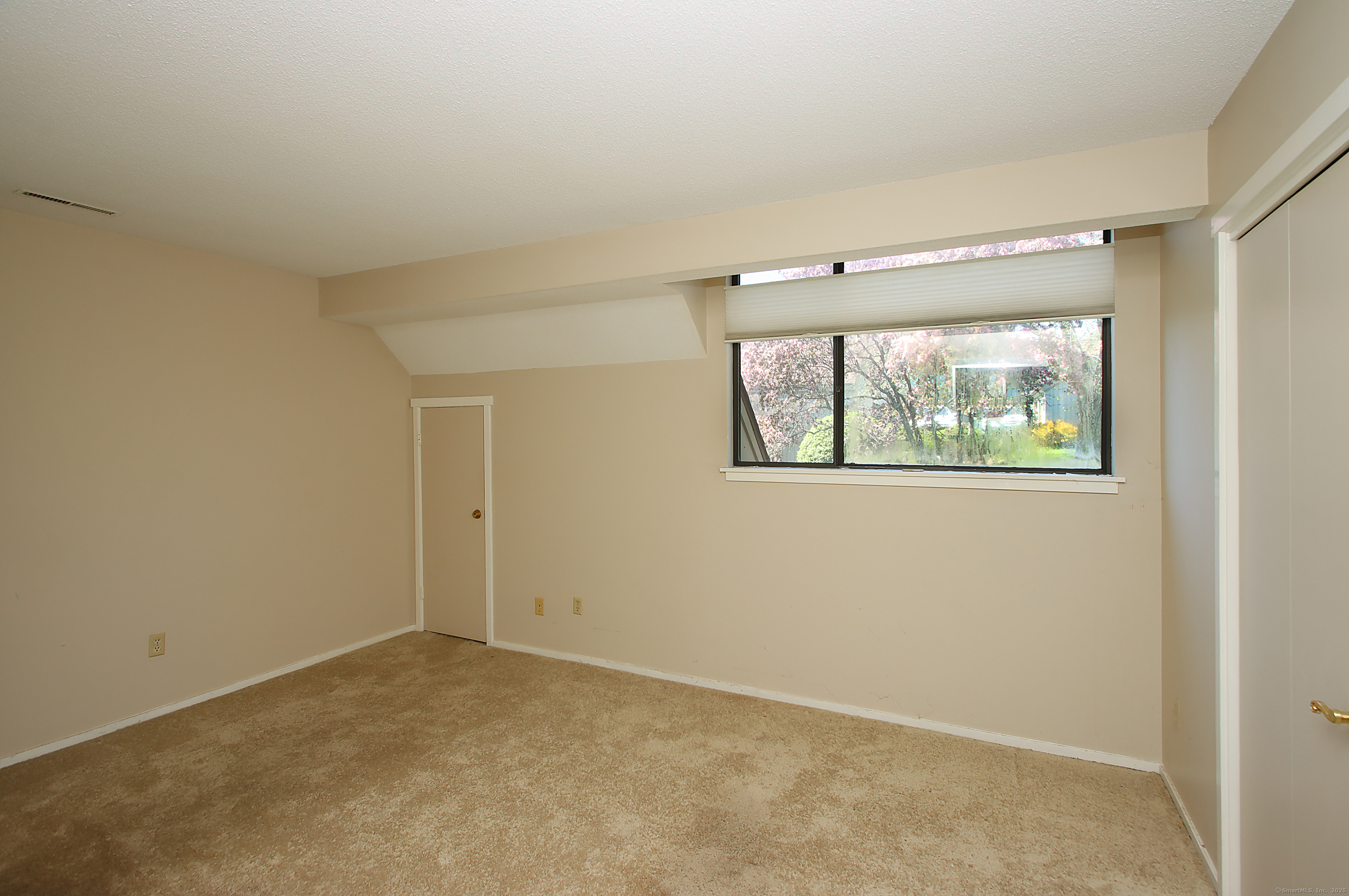 225 South Durkee Hill Lane #E, Southbury, Connecticut image 14