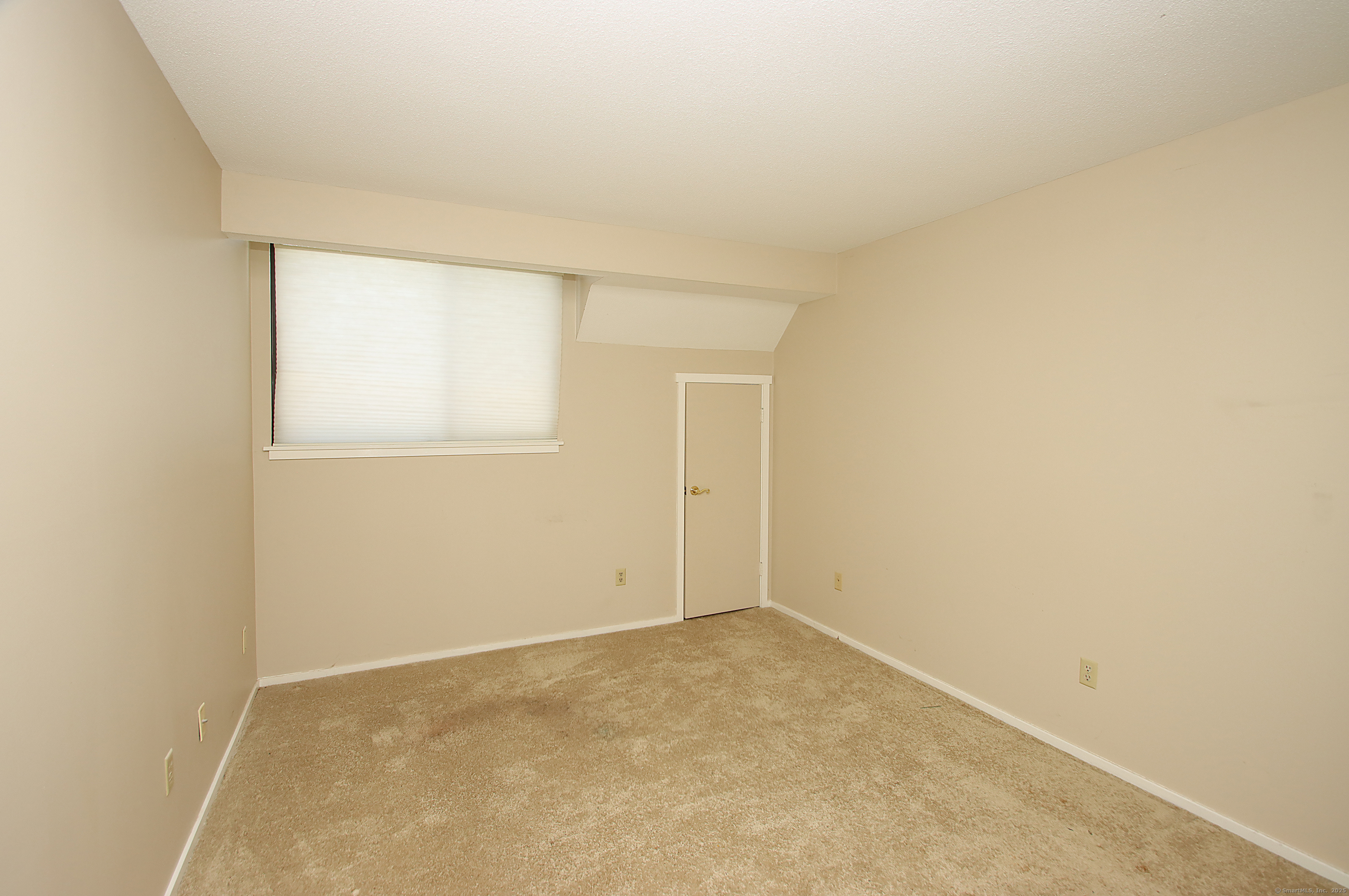225 South Durkee Hill Lane #E, Southbury, Connecticut image 21