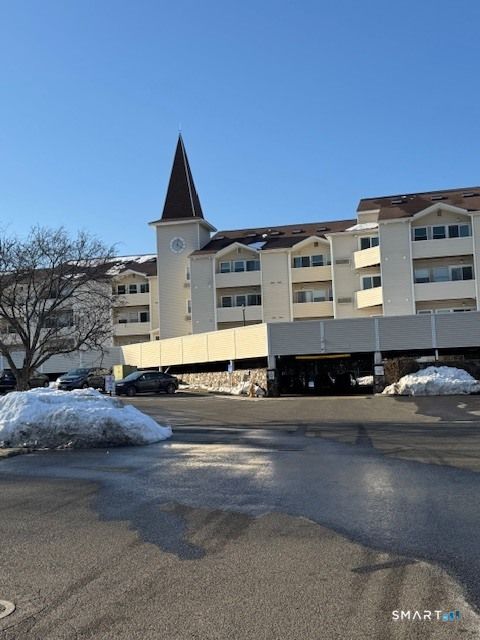 Tiny photo for 163 South Street #19, Danbury, CT 06810 (MLS # 24155930)