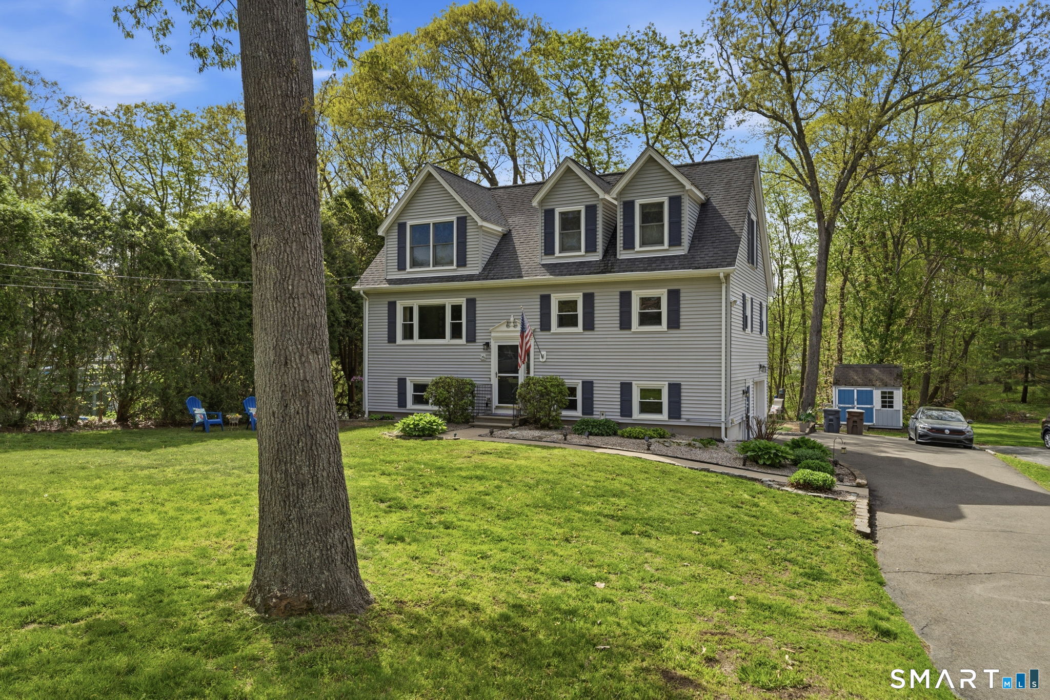 25 Forest Road
