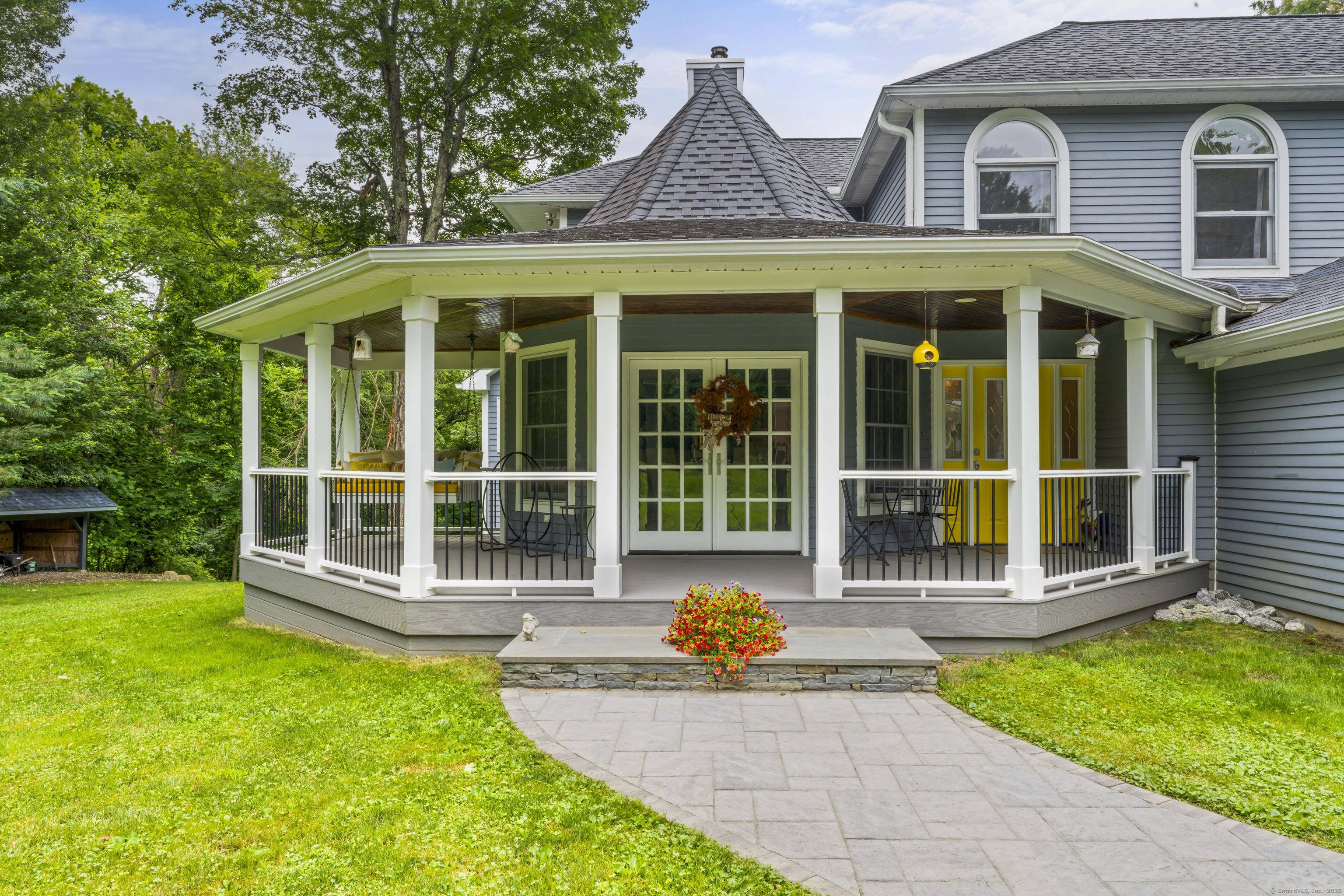 138 Litchfield Turnpike