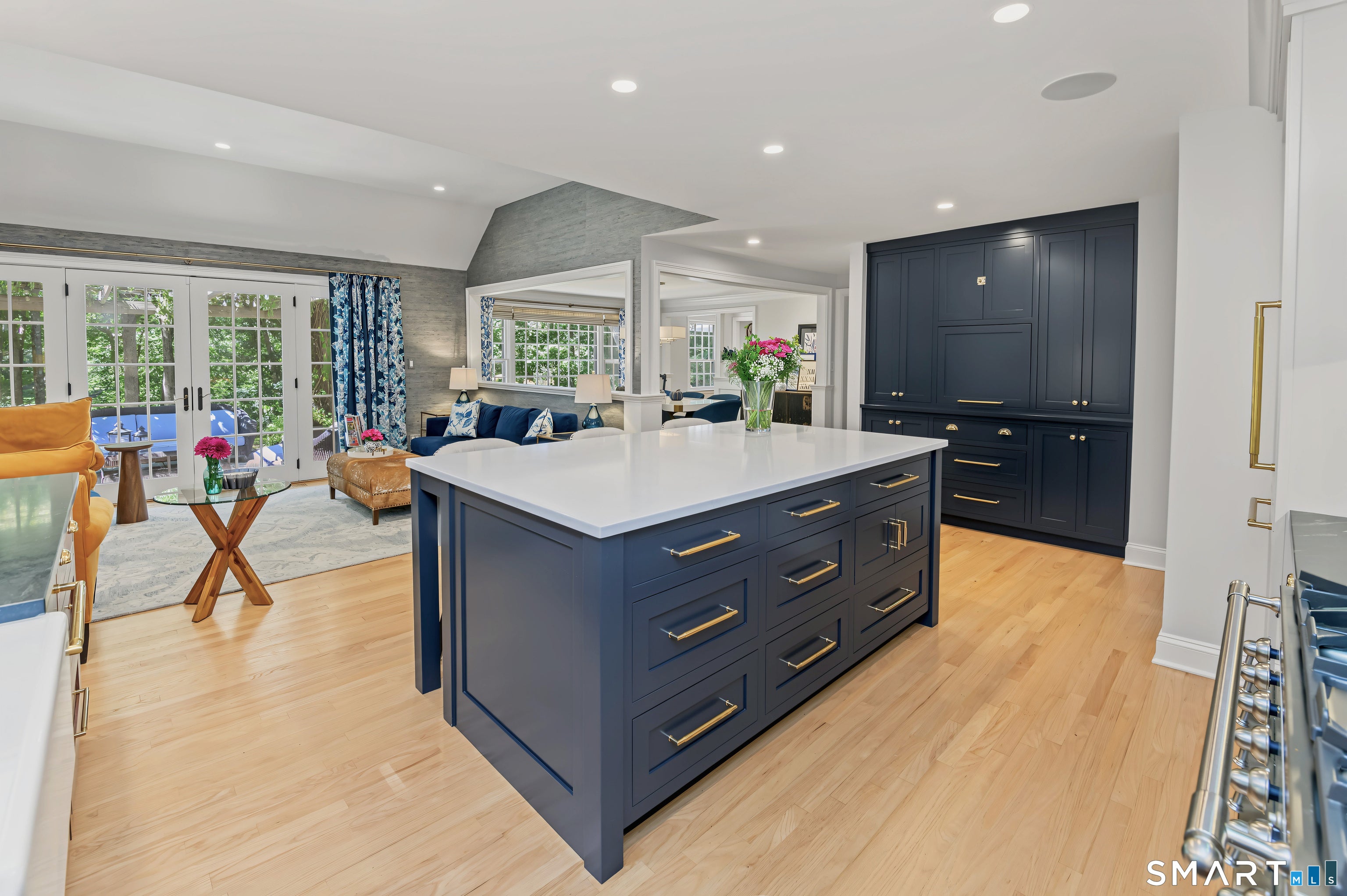 20 Strawberry Ridge Road