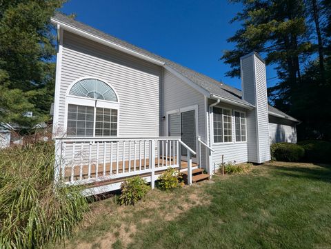 Tiny photo for 28 Edgewood Court #28, Simsbury, CT 06070 (MLS # 24174525)