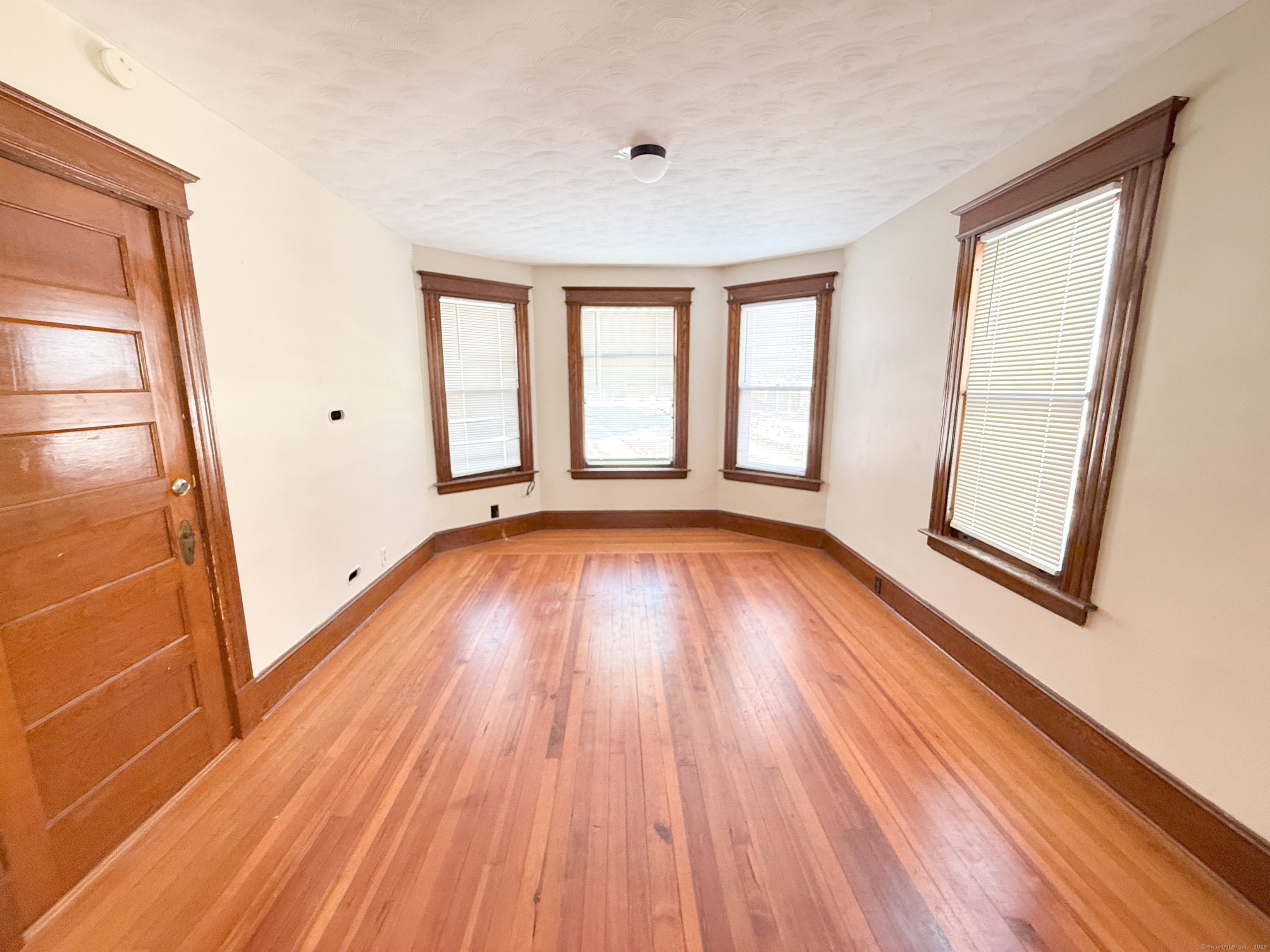 New Britain, Connecticut 06051, United States, 3 Bedrooms Bedrooms, ,1 BathroomBathrooms,Residential,Active,13053