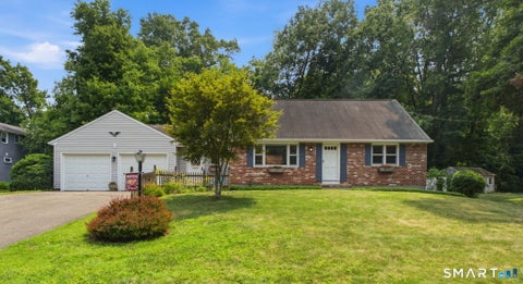 Photo of 6 Madison Road, Enfield, CT 06082 (MLS # 24191188)