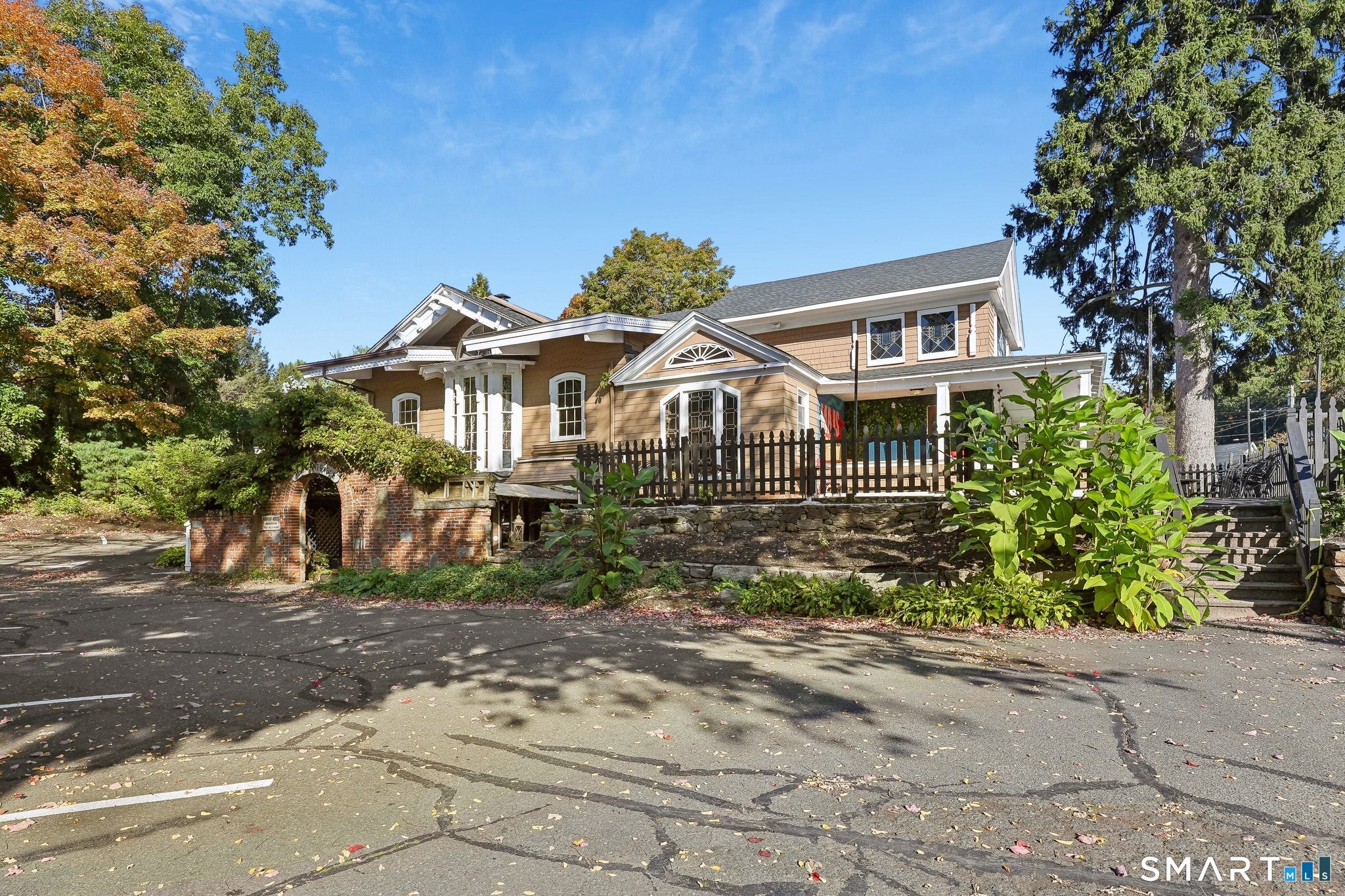 18 Neumann Street