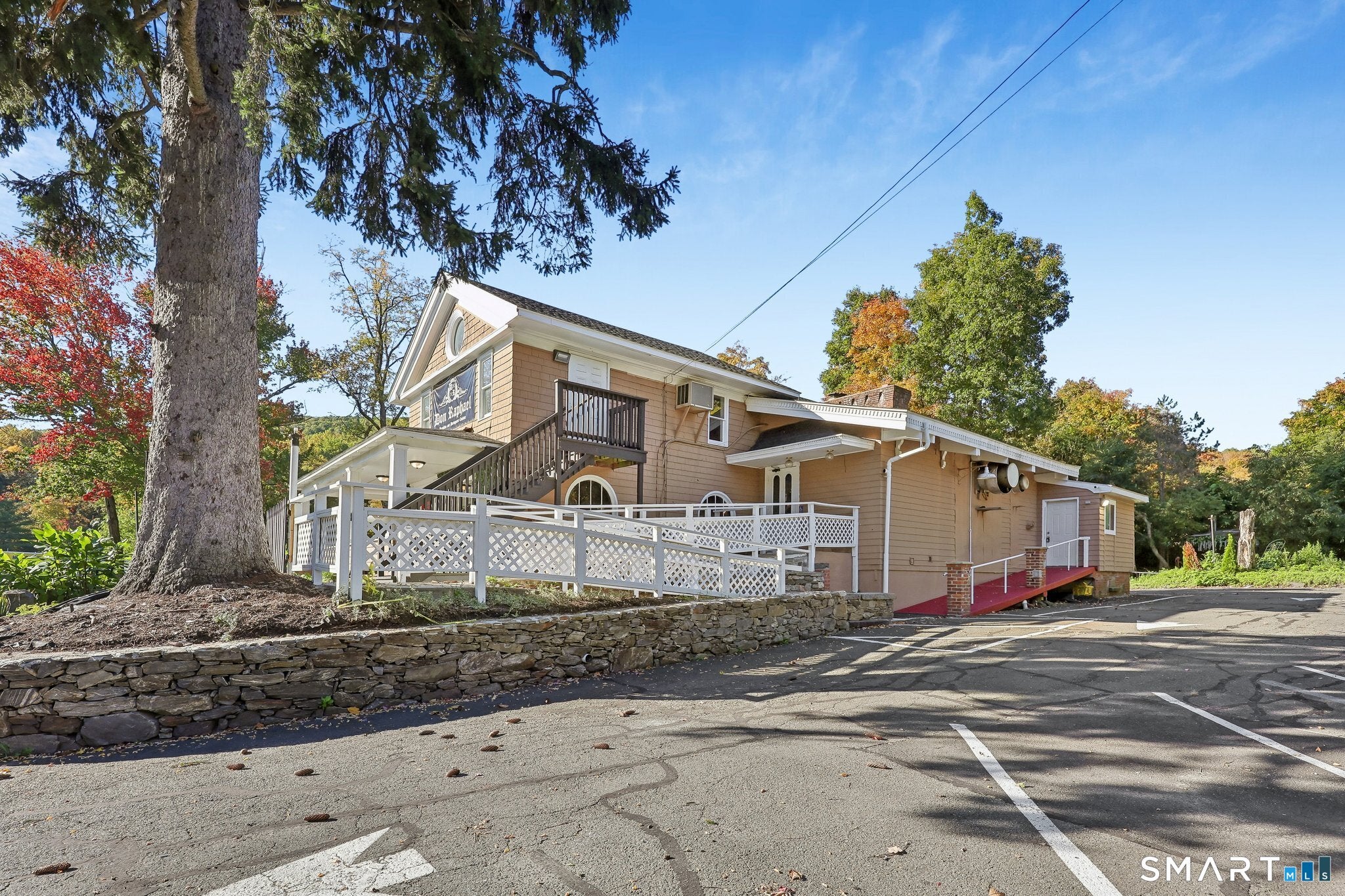 18 Neumann Street