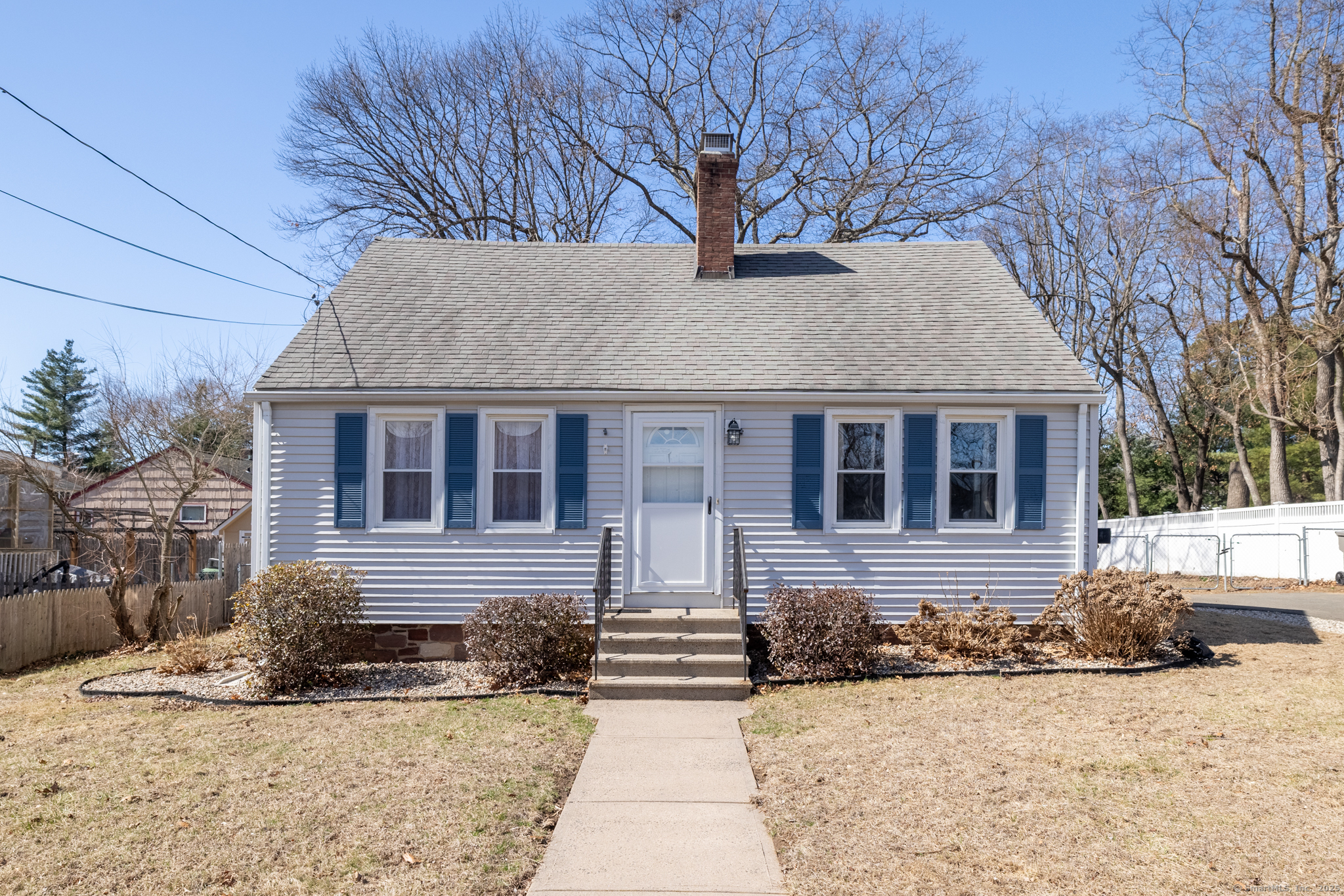86 Lois Street, Bristol, Connecticut image 1
